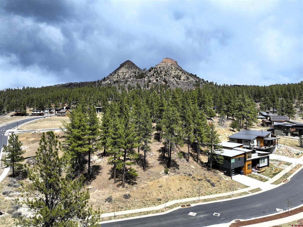 27 Larkspur Street Property Photo