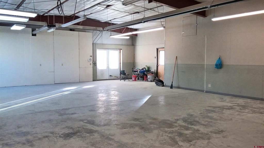 460 W Menefee Property Photo 3