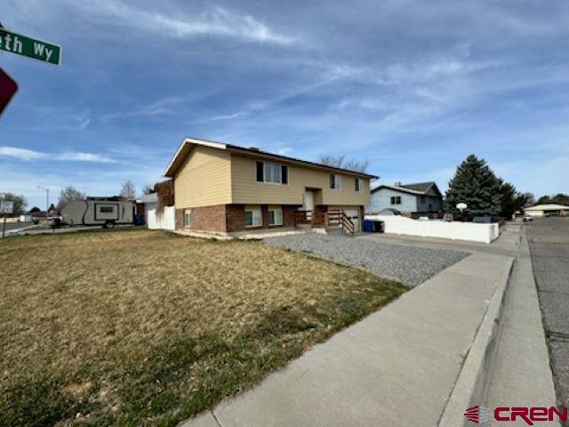 2278 Elizabeth Way Property Photo