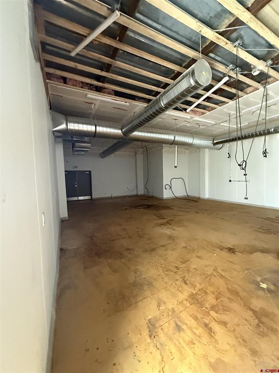 430 W 8th Street, Building 13 Property Photo 11
