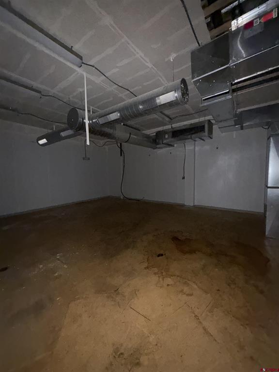 430 W 8th Street, Building 13 Property Photo 13