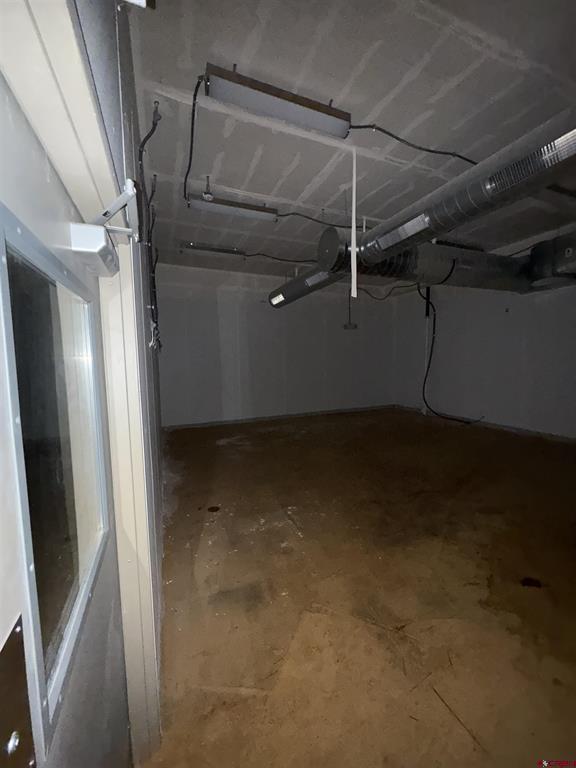 430 W 8th Street, Building 13 Property Photo 14