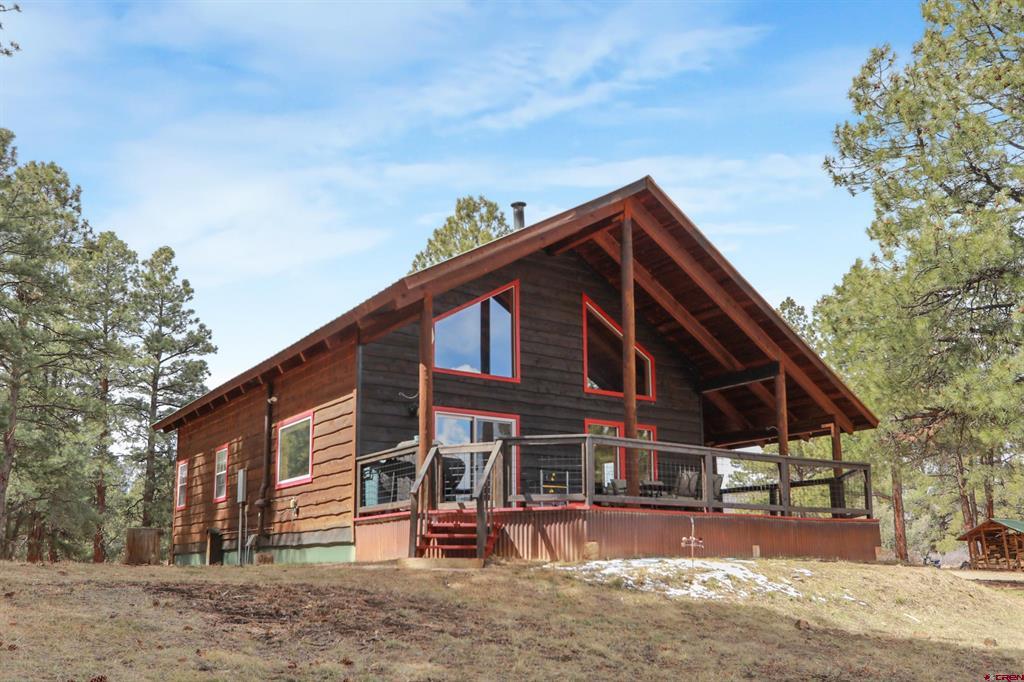 318 Silver Circle Property Photo 4
