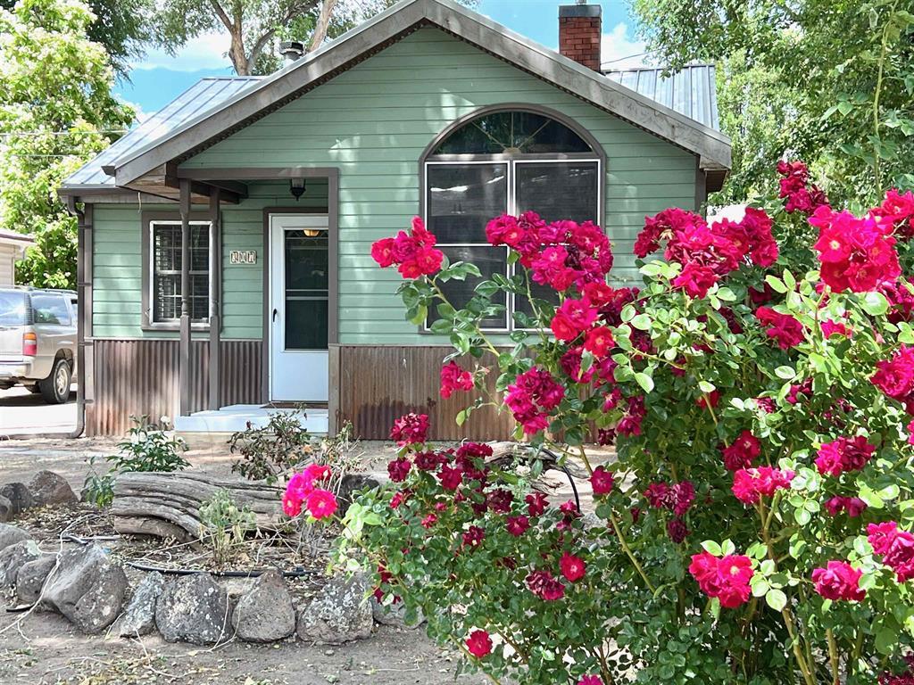 307 S San Juan Avenue Property Photo