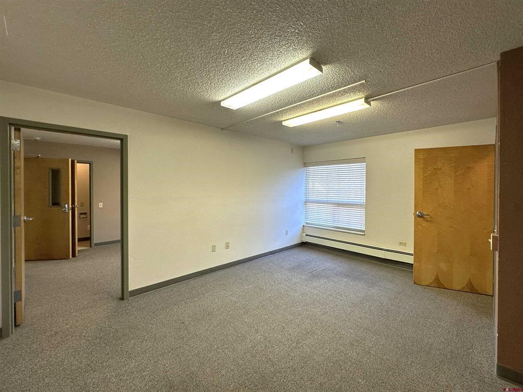 300 N Cascade Avenue Property Photo 16