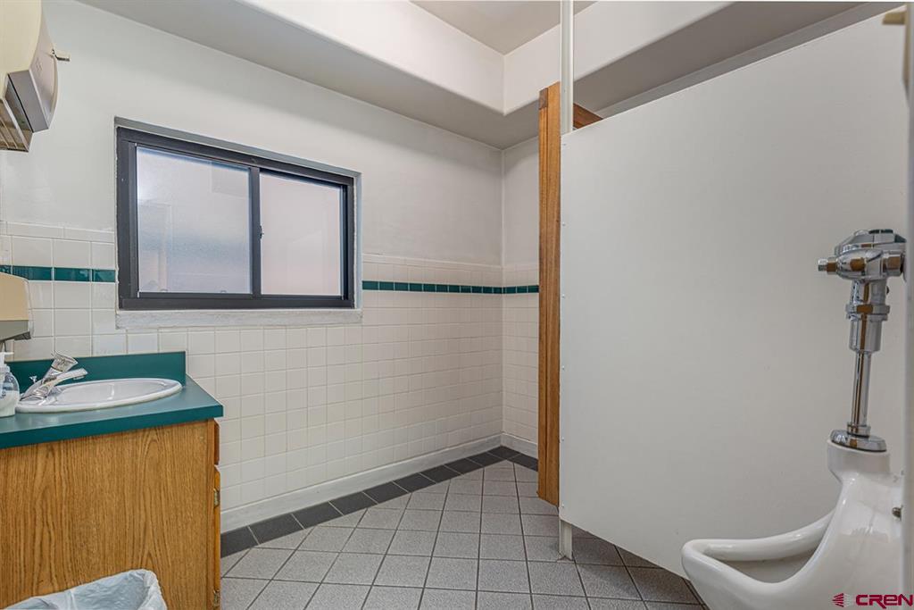 1211 Main Avenue Property Photo 16