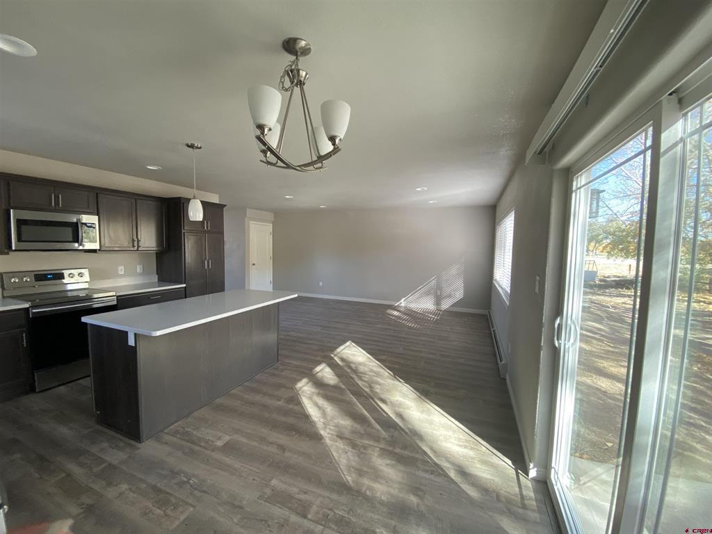 914 Douglas Drive Property Photo 13