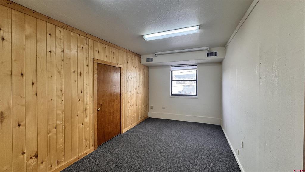 1211 Main Avenue Property Photo 2