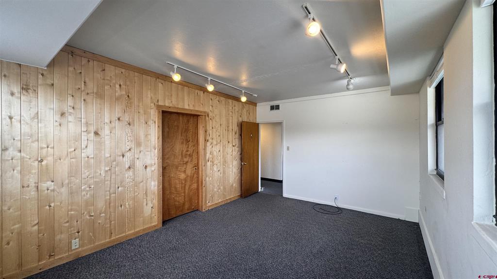 1211 Main Avenue Property Photo 4