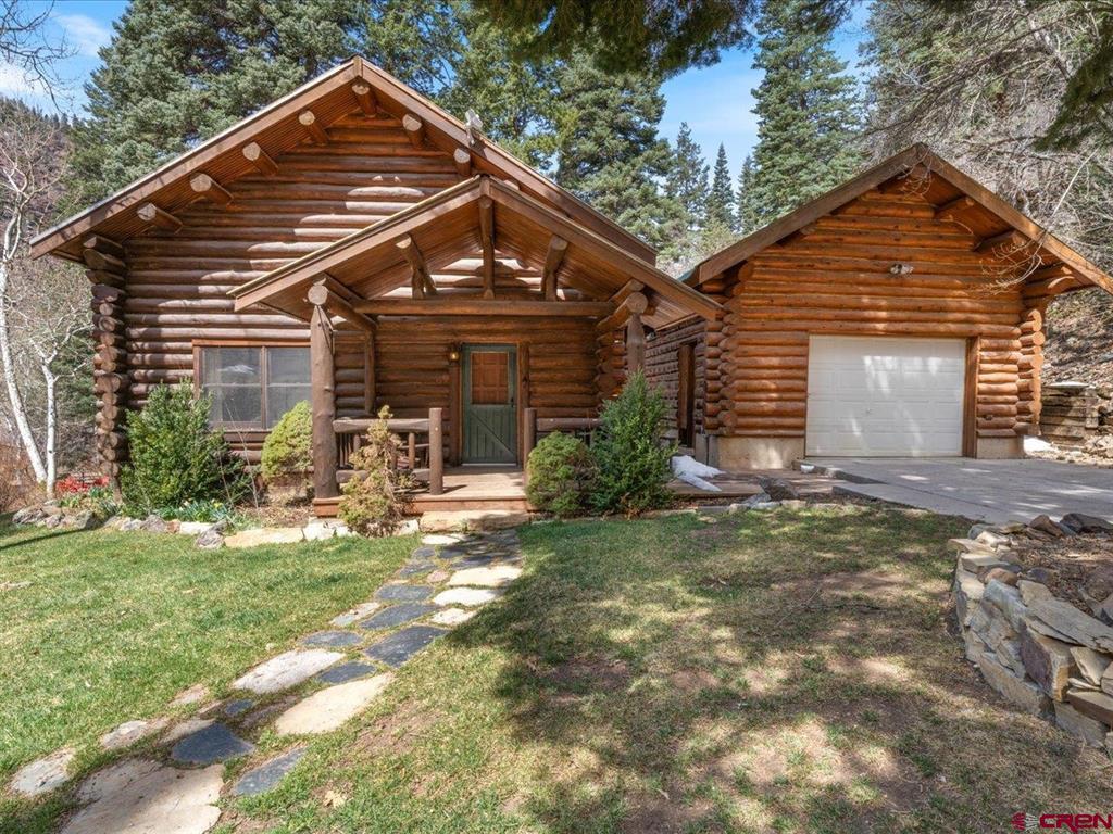 154 Loretta Court Property Photo 1