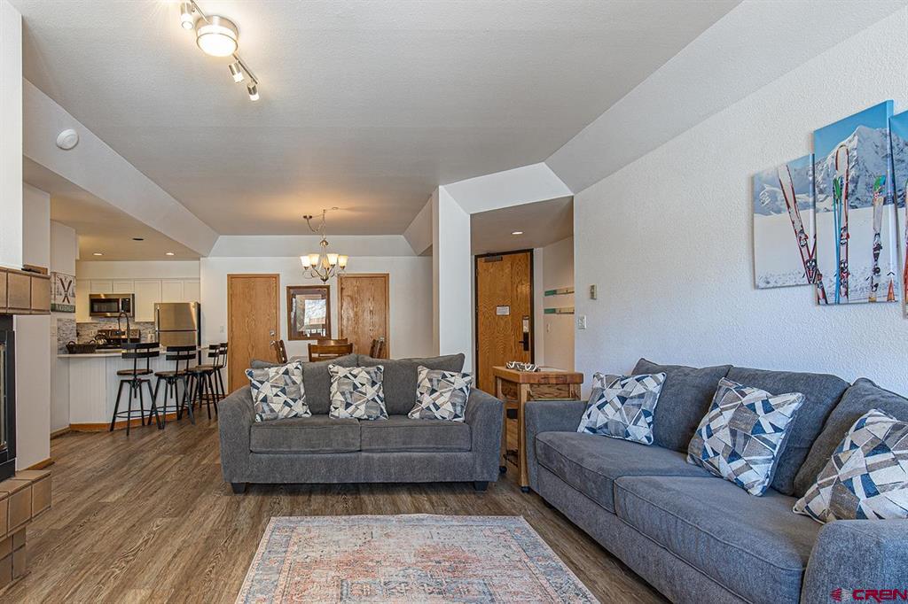 93 Needles Way Property Photo 4