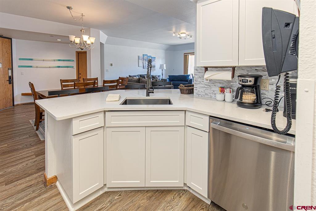 93 Needles Way Property Photo 5