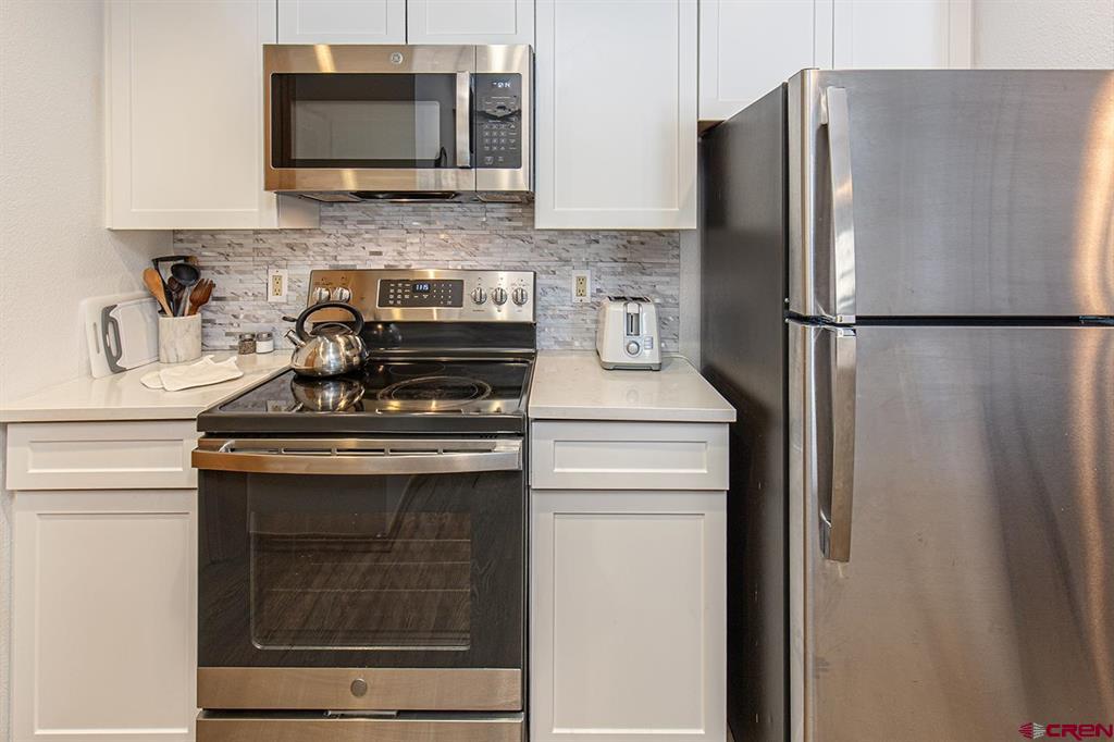 93 Needles Way Property Photo 6