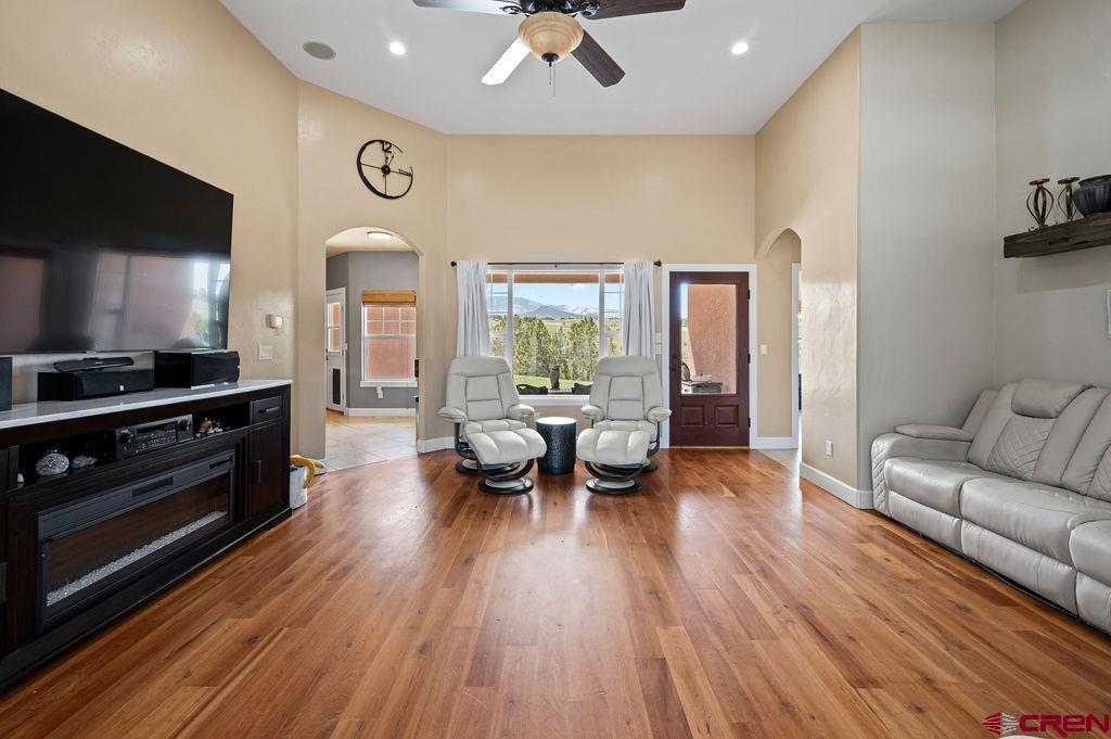 14325 Apache Lane Property Photo 7