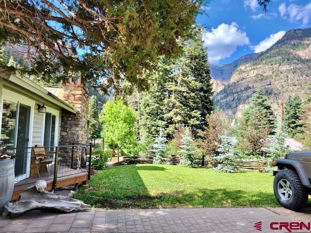 302 Queen Street Property Photo 3