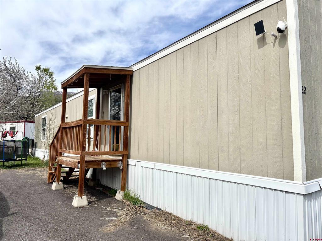 31722 N US HWY 550 Property Photo 1