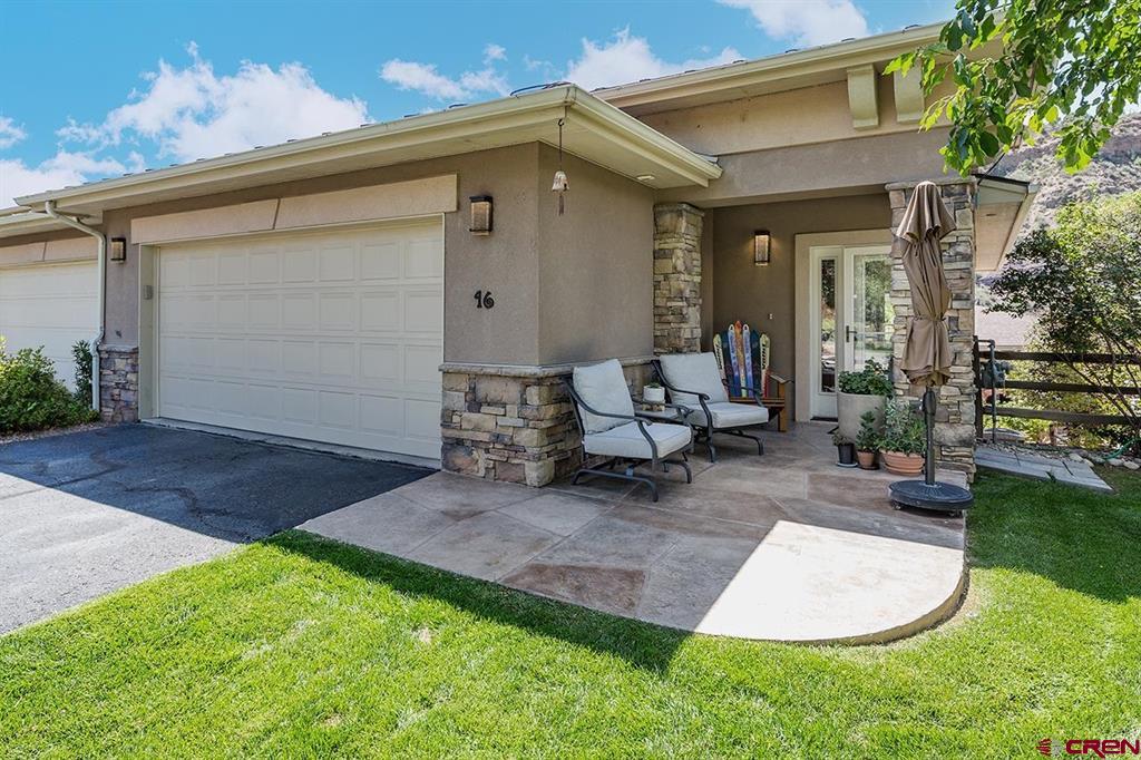 16 Villa Escalante Court Property Photo