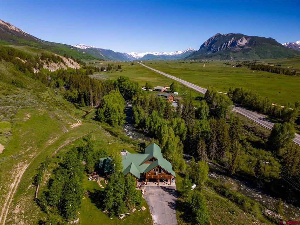 21689 135 Highway Property Photo