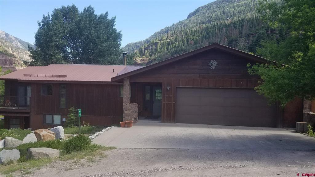 44 Whispering Pines Drive Property Photo 1