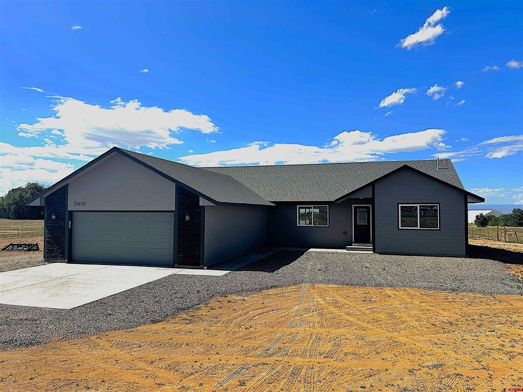 21070 North Road Property Photo 1
