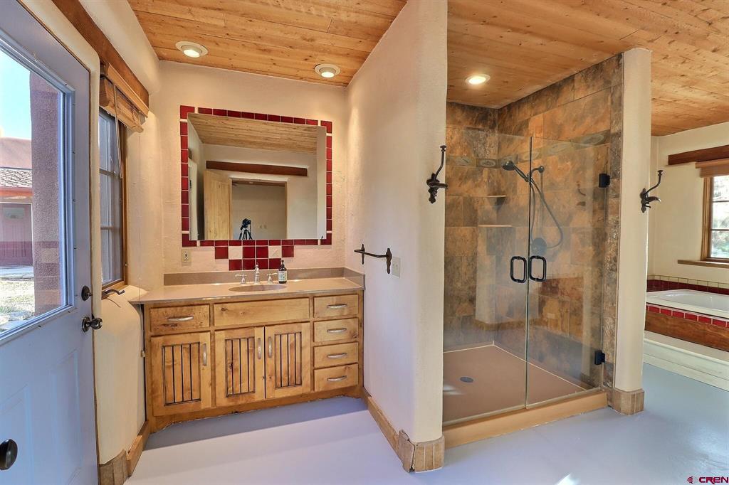 4481 Clark Road Property Photo 11