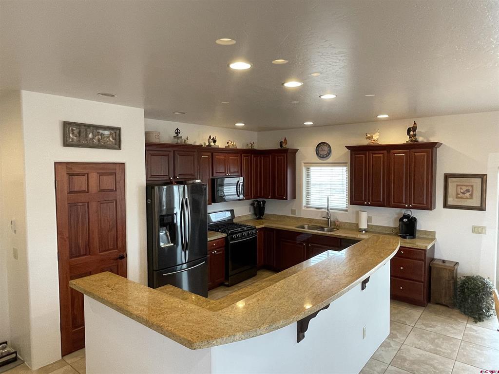 2271 Par Drive Property Photo 7