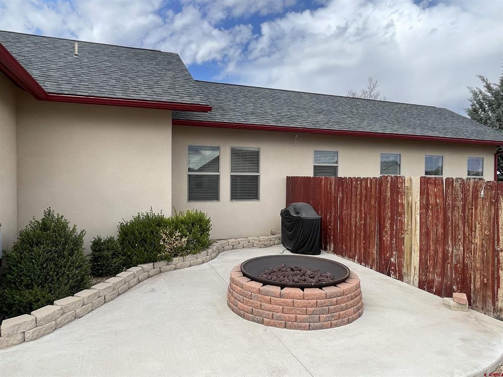 2271 Par Drive Property Photo 32