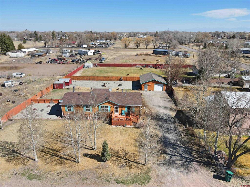 565 Kalmia Street Property Photo 1