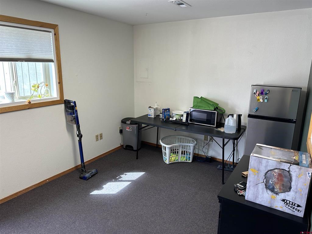 357 N Mountain View Drive Property Photo 4