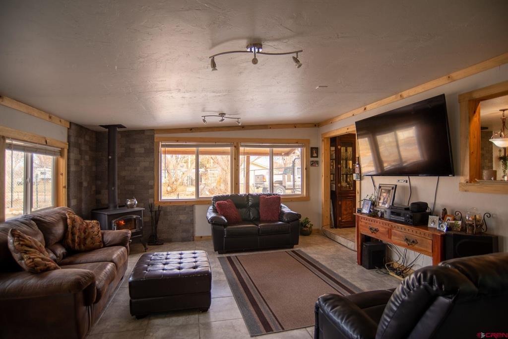 13467 L Road Property Photo