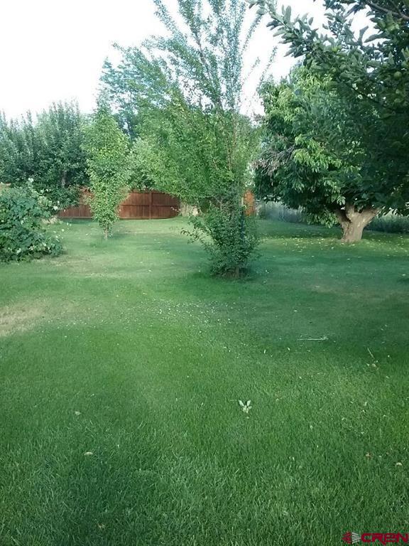 13467 L Road Property Photo 15