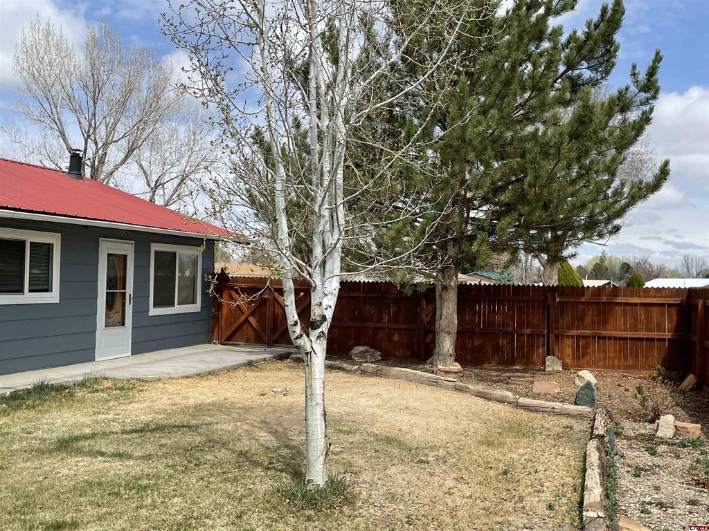 13467 L Road Property Photo 19