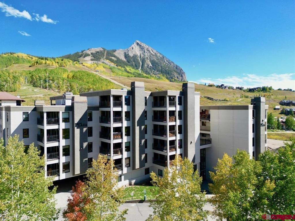 11 Snowmass Road Property Photo 1