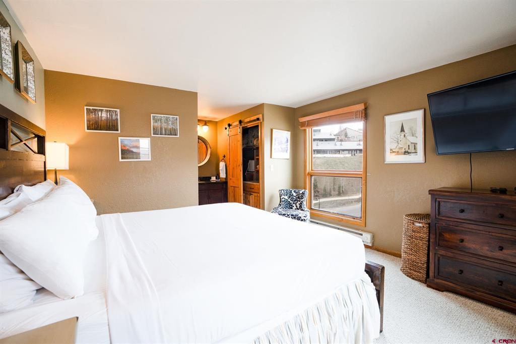 11 Snowmass Road Property Photo 20