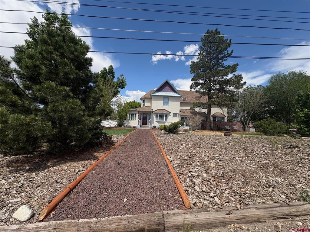 184 Garnet Avenue Property Photo