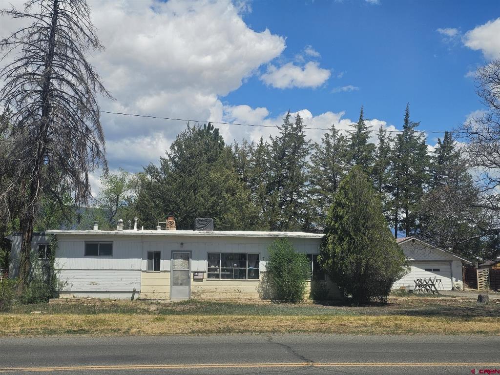 713 Crawford Avenue Property Photo
