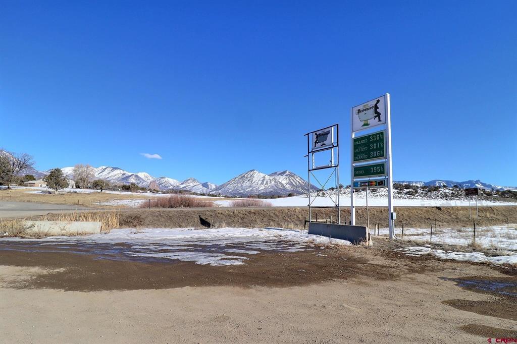 40486 D Road Property Photo 4