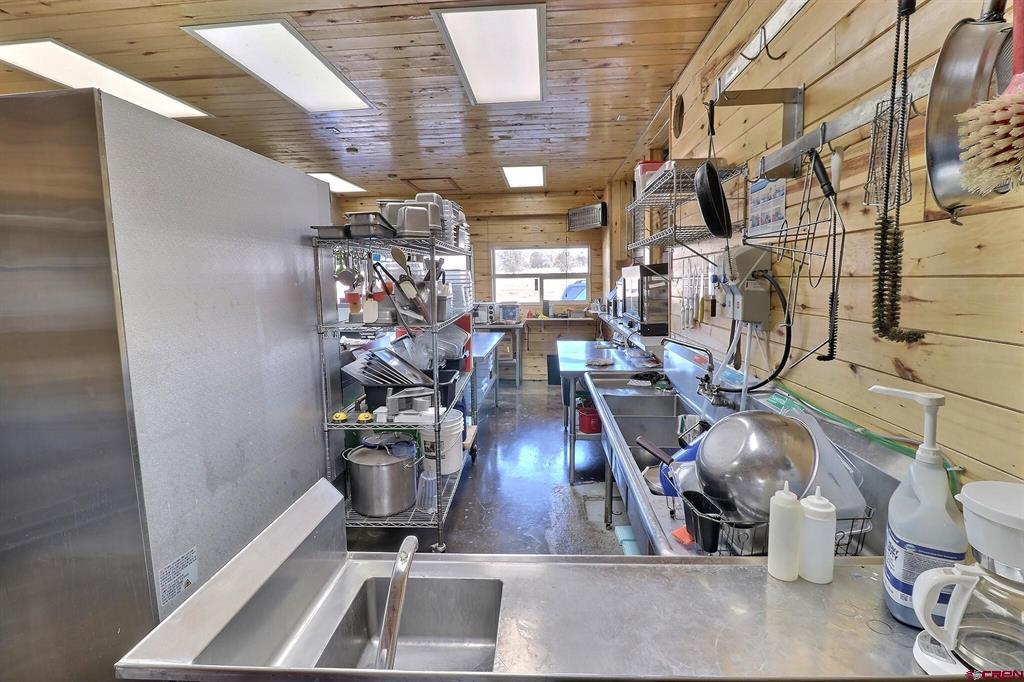 40486 D Road Property Photo 12