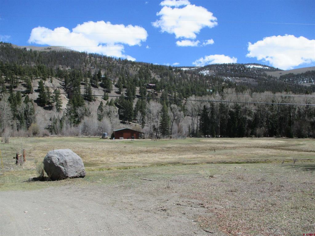 2200 N 149 Highway Property Photo