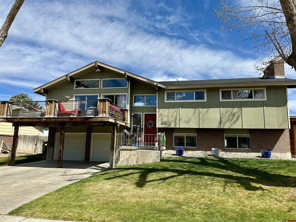 2019 Devon Street Property Photo