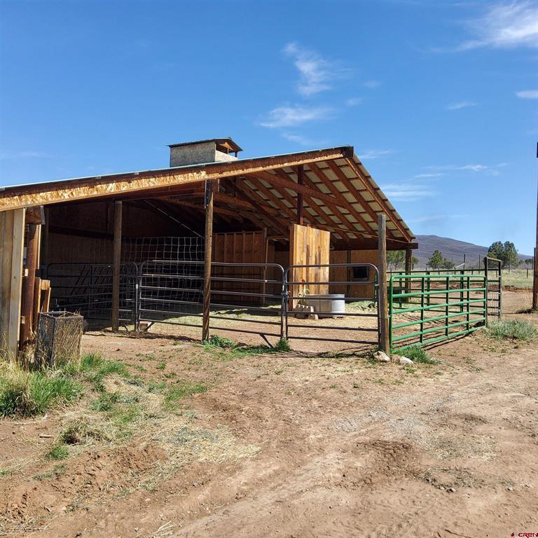 18880 3100 Road Property Photo 10