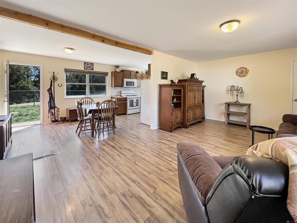 24750 Road 15.5 Property Photo 1