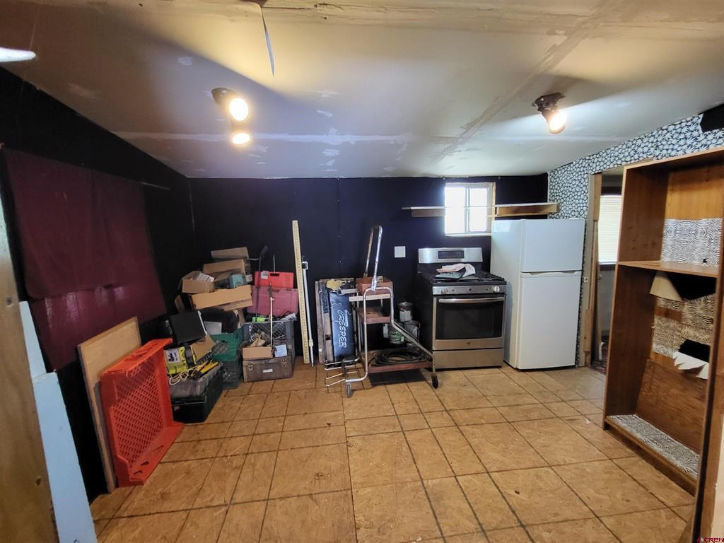 565 N Grand Mesa Drive Property Photo 25