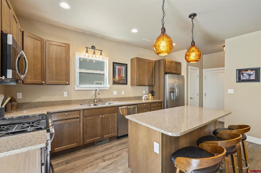 112 Spring Creek Village Place Property Photo 12