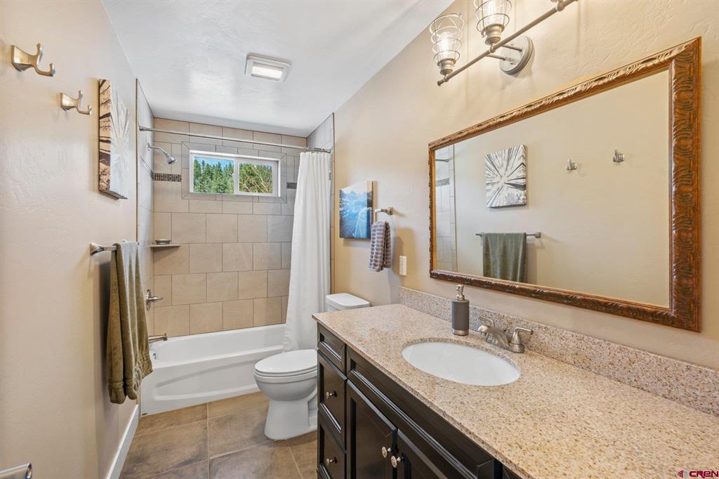 112 Spring Creek Village Place Property Photo 17