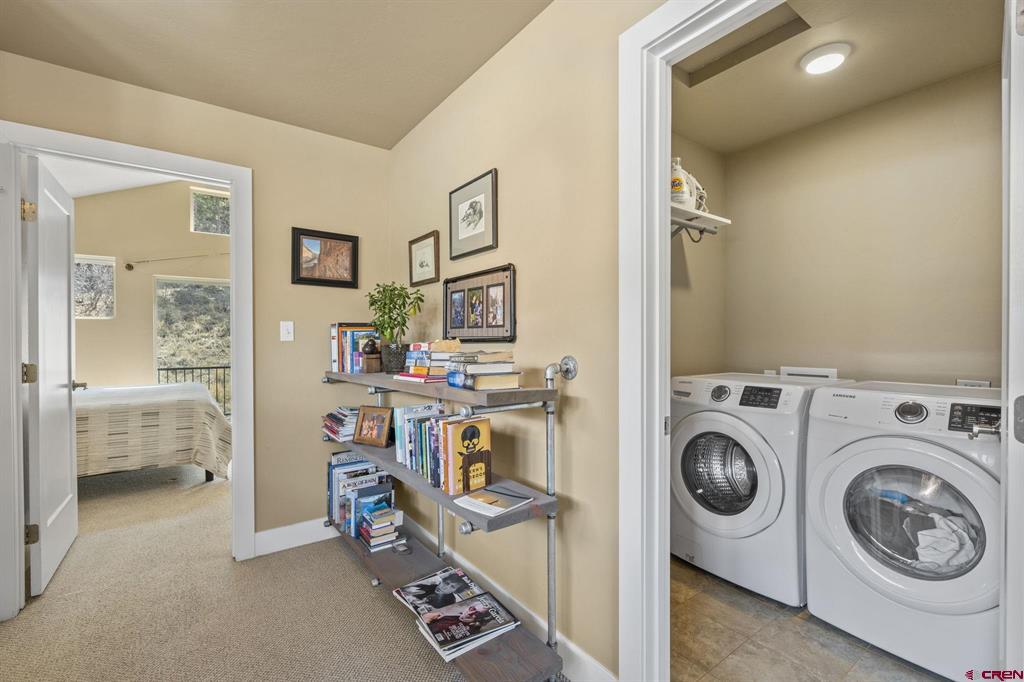 112 Spring Creek Village Place Property Photo 24