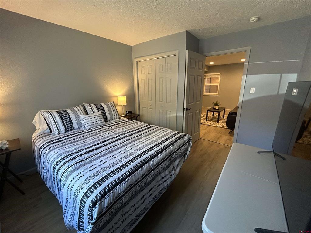 634 E 8th Avenue Property Photo 7