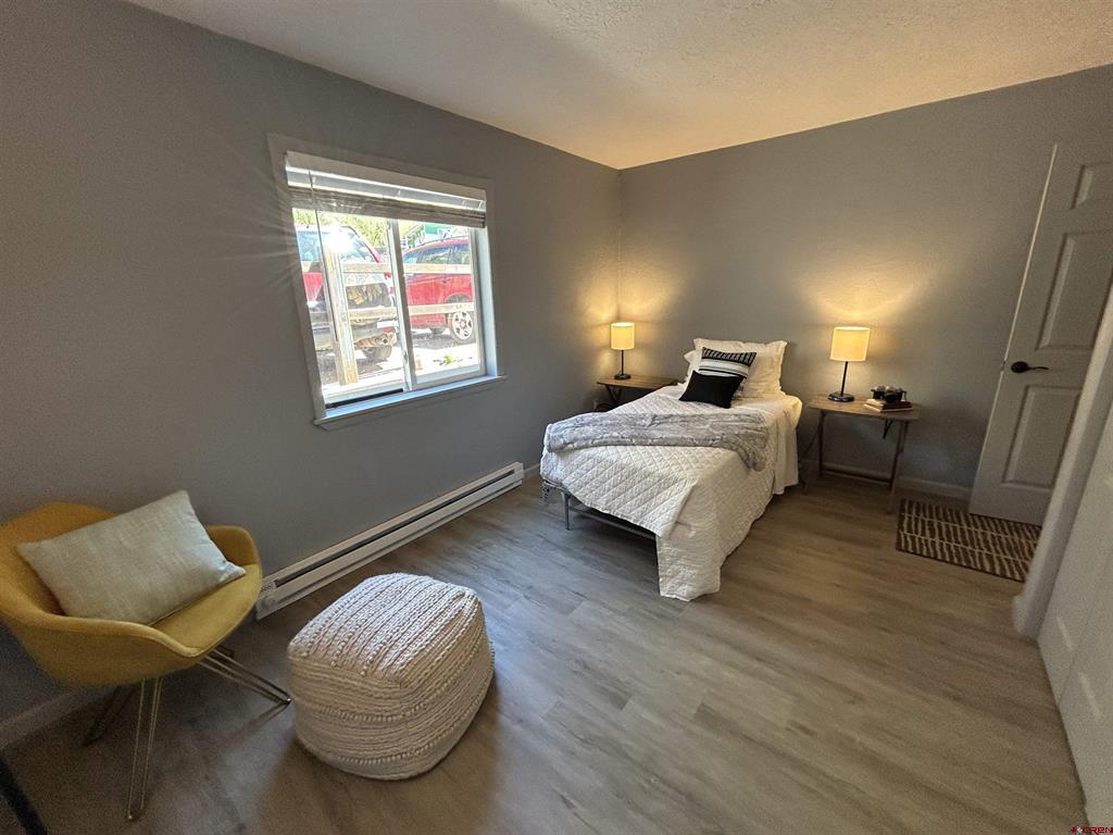 634 E 8th Avenue Property Photo 10