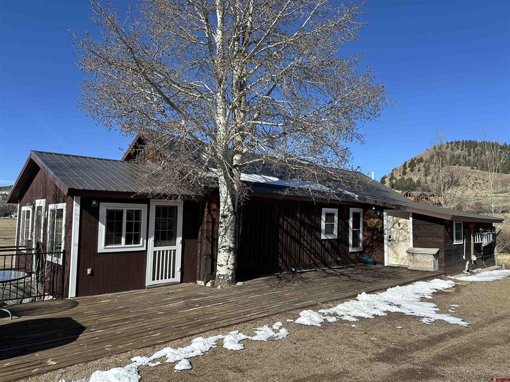 600 Forest Road 520 Property Photo 2