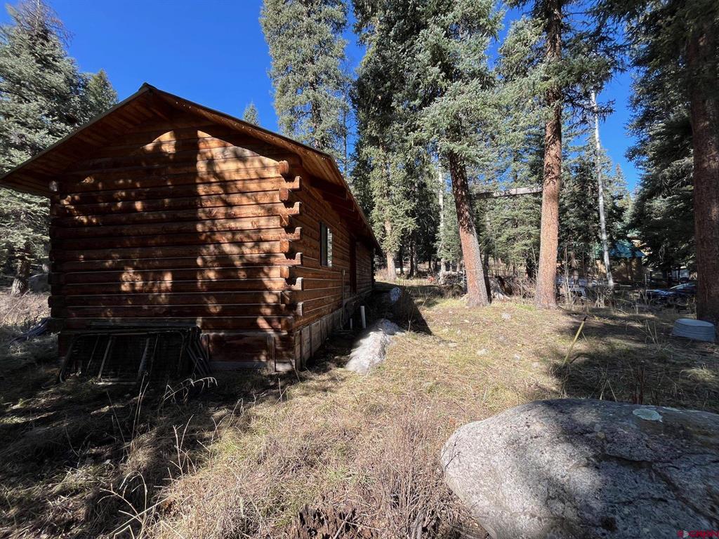 114 & 116 Meadowbrook Park Property Photo 4